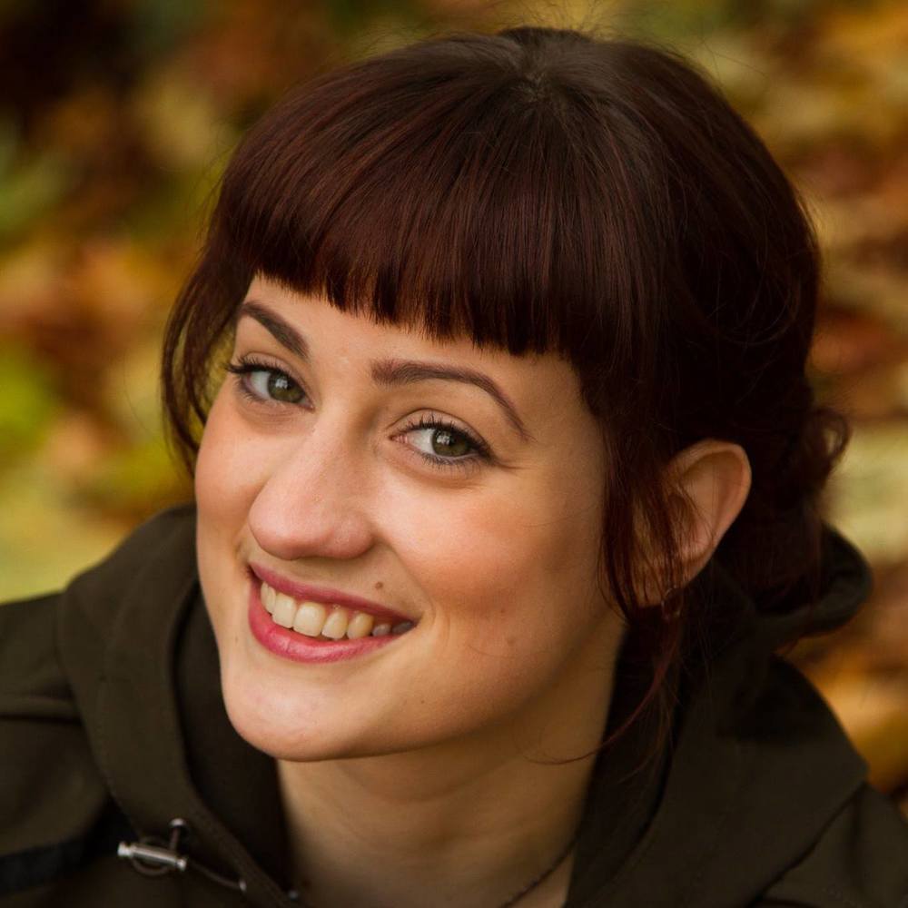 Meet your Posher, Andrea